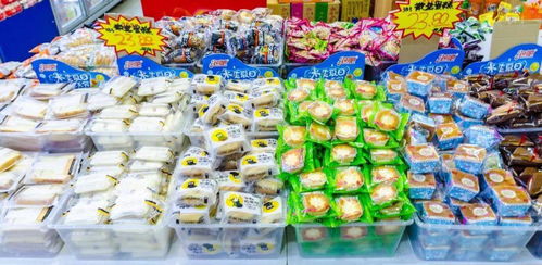 華商新生開學季 開學用品校內(nèi)超市一站式配齊,自助收銀輕松掃碼免排隊